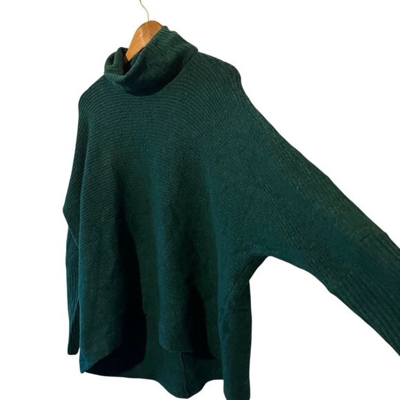 Vince Camuto Turtleneck Green knit sweater size large - Picture 5 of 7